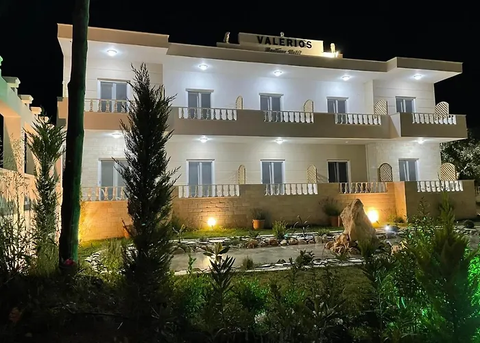 Valerios 3*