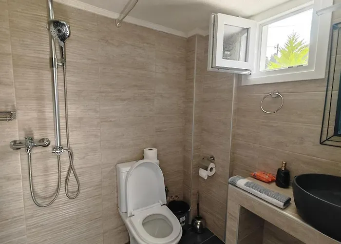 Valerios Hotel Kriopigi